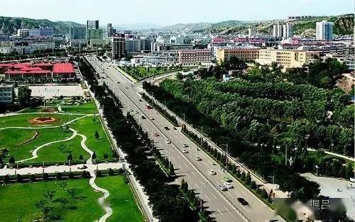 吕梁，领导与朋友共聚的尊贵时刻